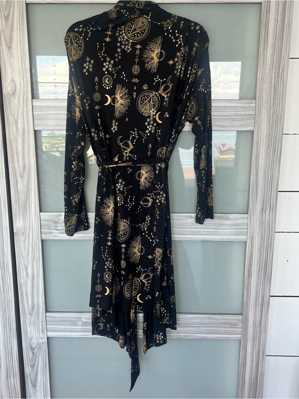 Soma cool cotton Robe with Gold Celestial Print - Picture 2 of 6